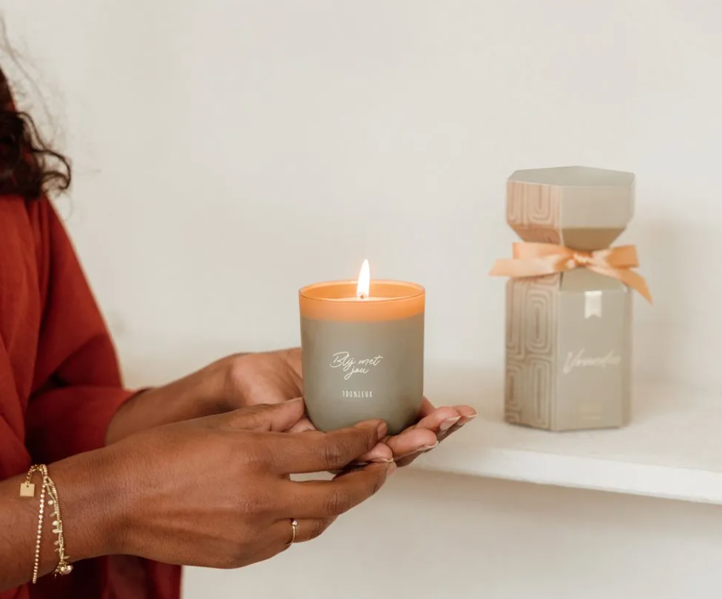 Geurkaars in cadeauverpakking – Vriendin | 100% Leuk