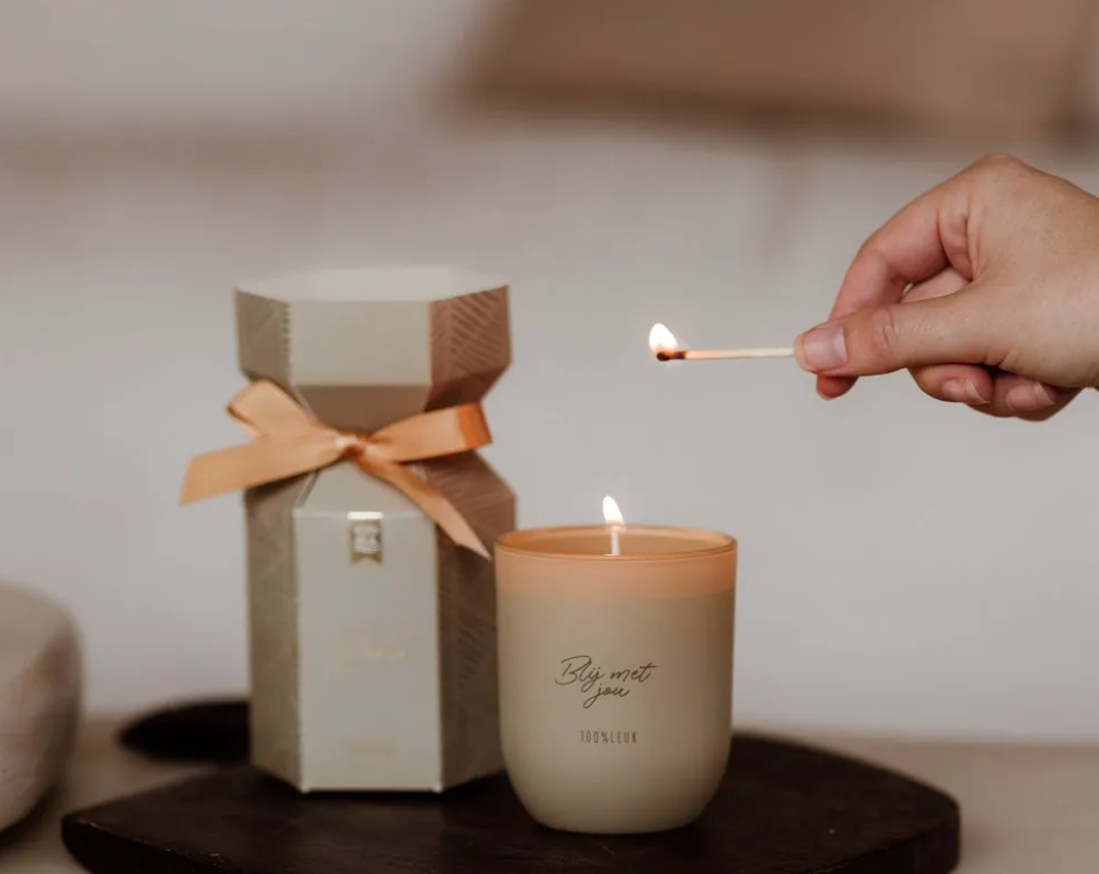 Geurkaars in cadeauverpakking – Oma | 100% Leuk