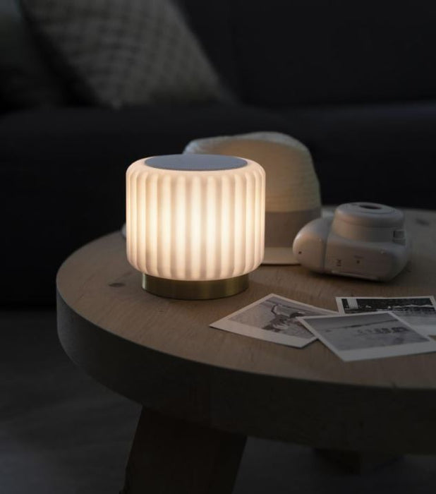 Dentelles speaker met licht | Atelier Pierre