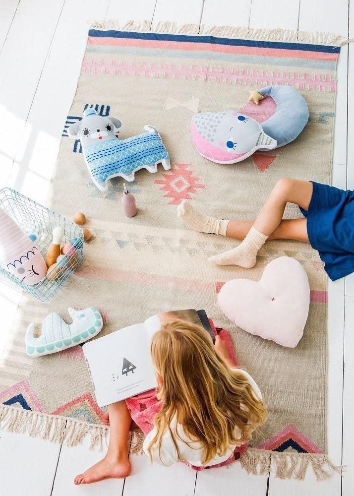 Kinder Kussen - Peanut Het Hondje | Petit Monkey