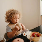 Silicone cup met rietje en handvaten | Natural | Mushie