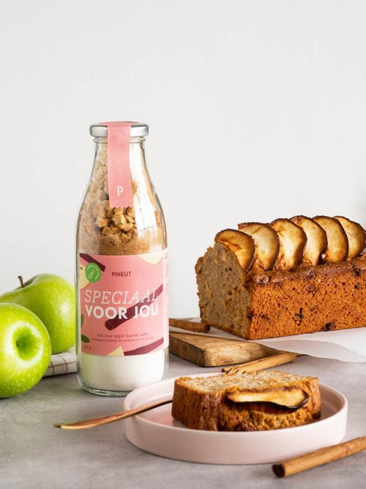 Apple cinnamon cake - Especially for you