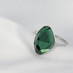 Ring Silver with green stone - oval